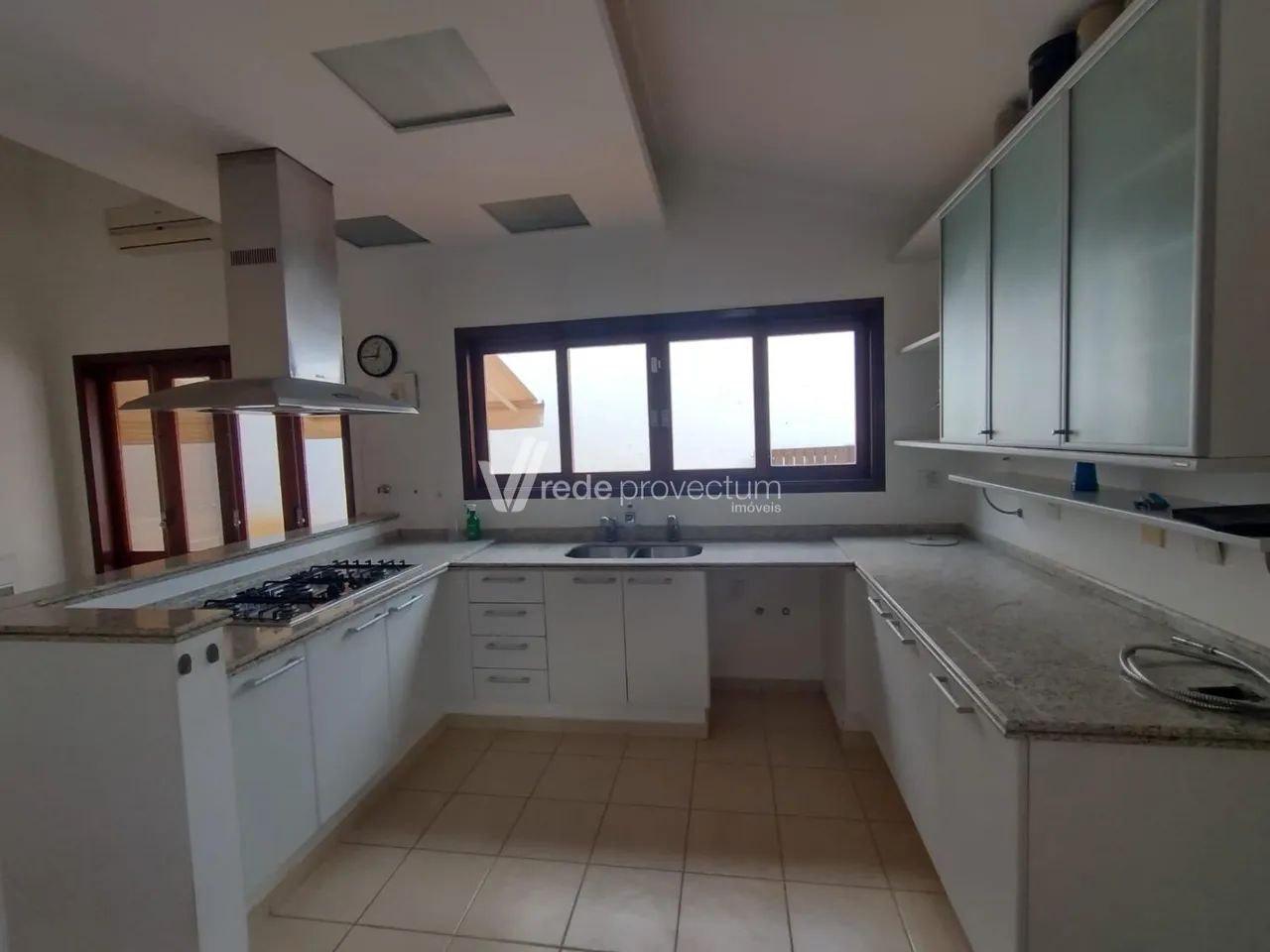 Casa com 4 quartos para locação no Alphaville Campinas. - Foto 4