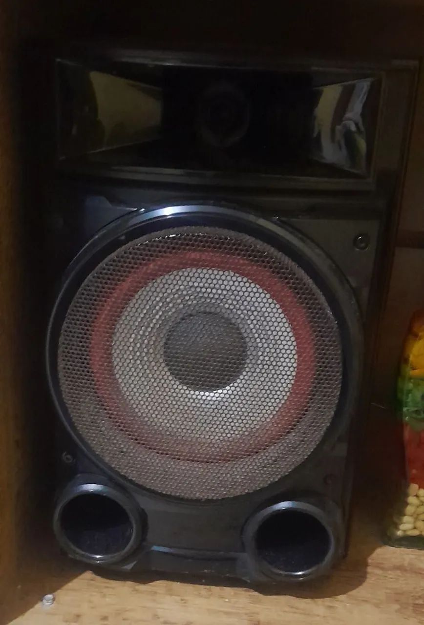 Som LG 300 RMS - Foto 2