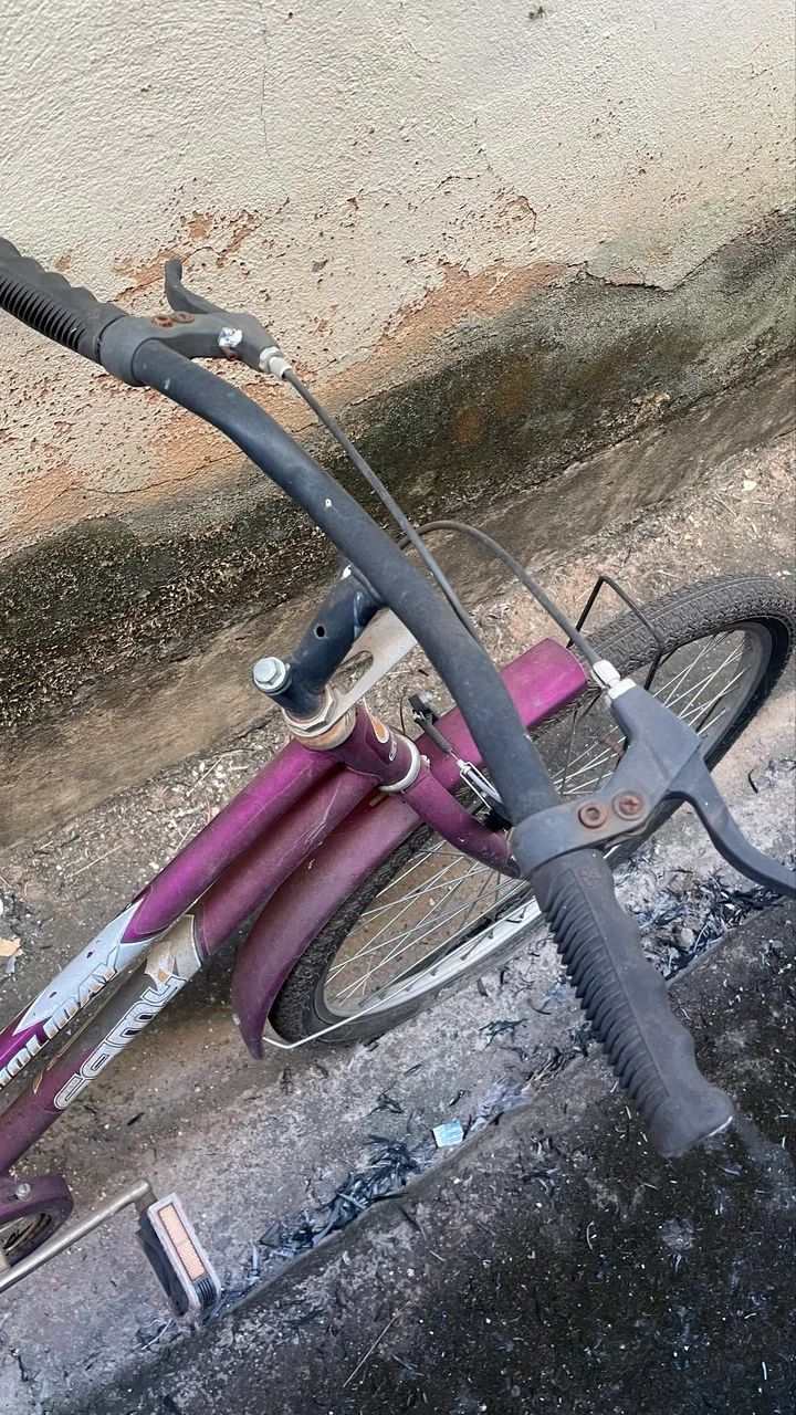 Bicicleta Antiga Usada  - Foto 5