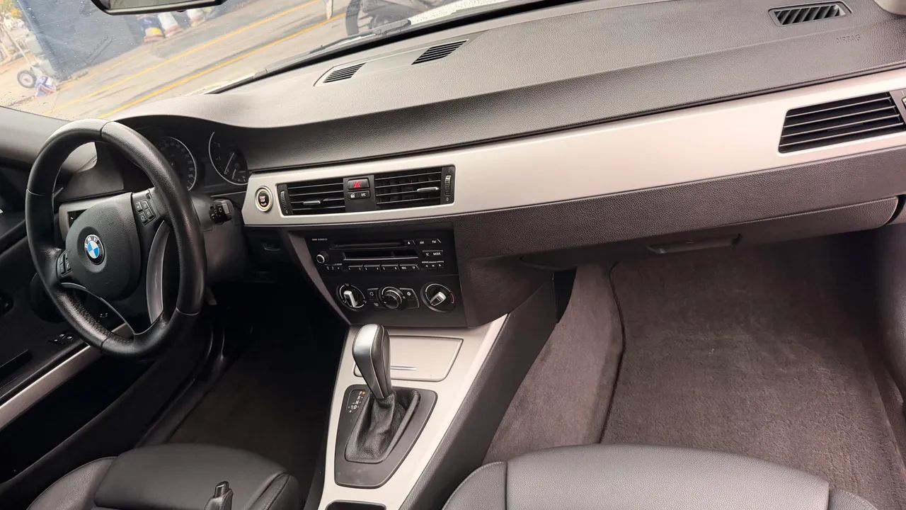 BMW 320I A 2011 - Foto 5