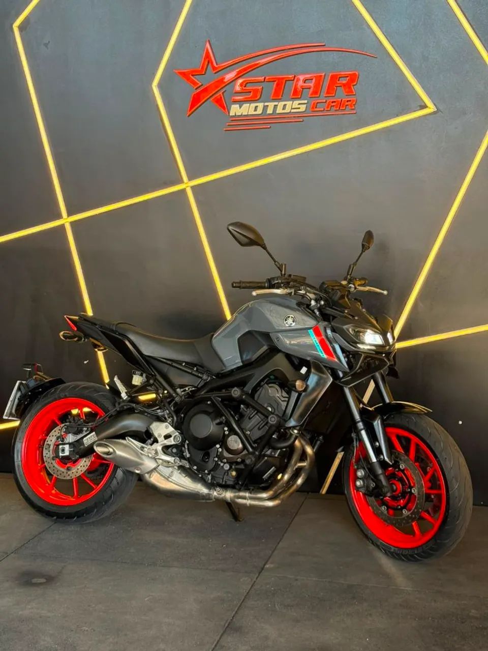 MT 09 850 cc 2022