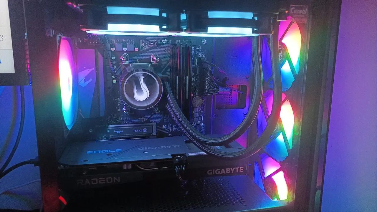 PC GAMER 