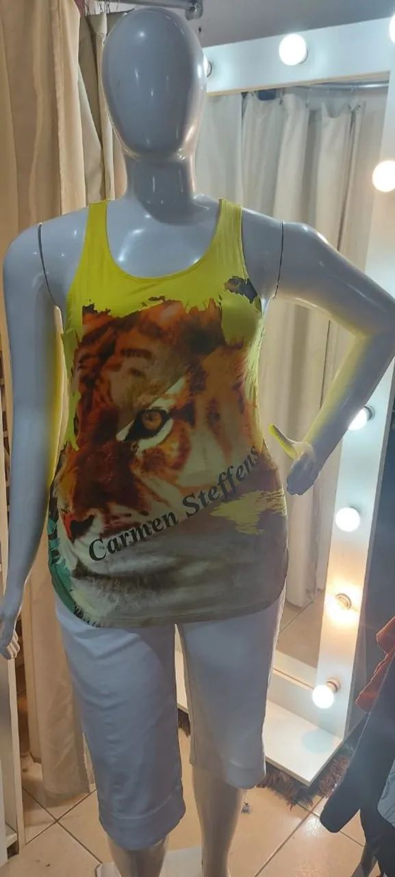 Carmen Sttefens  Blusa