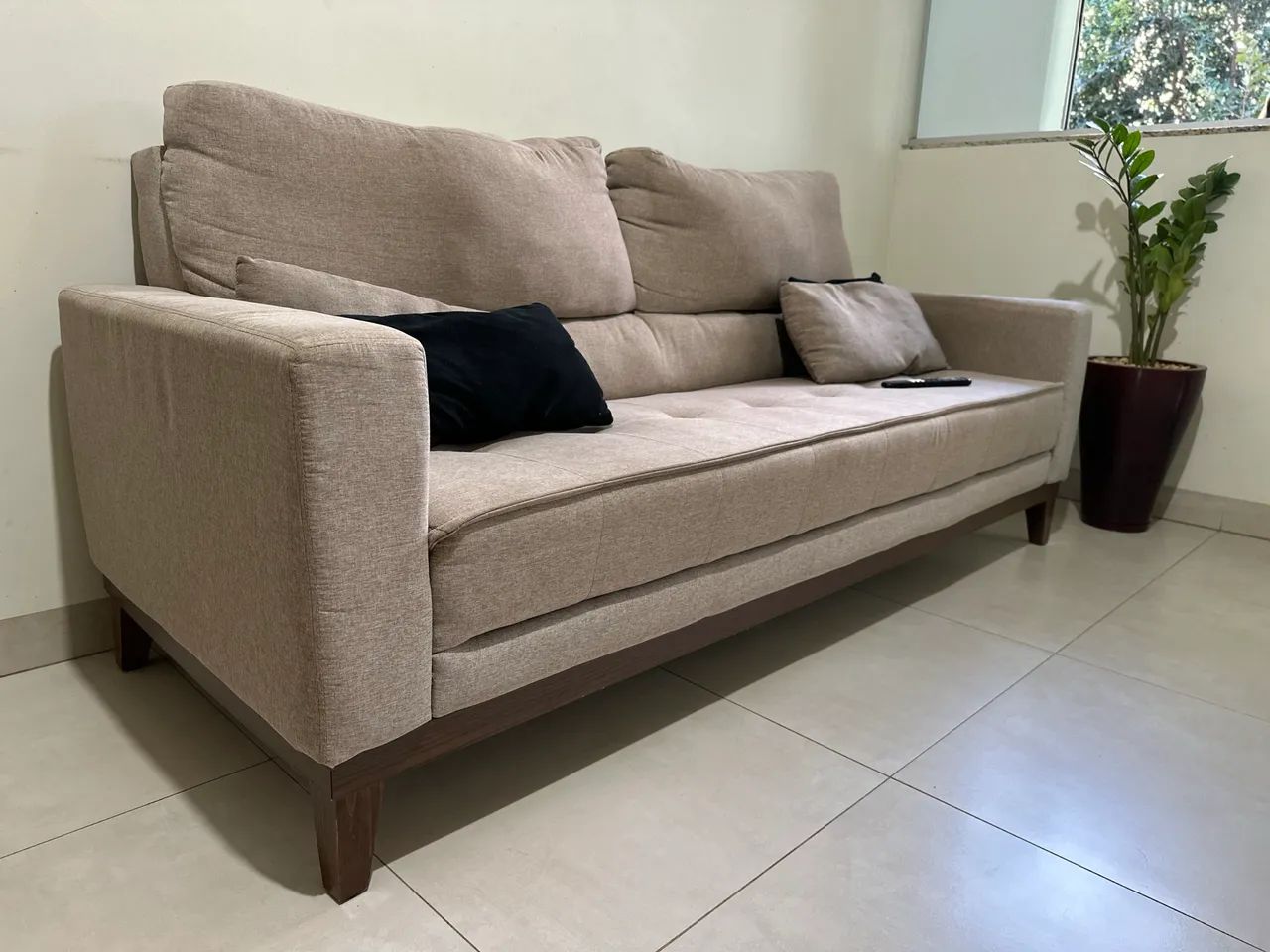 Sofá 4 lugares linho  - Foto 2