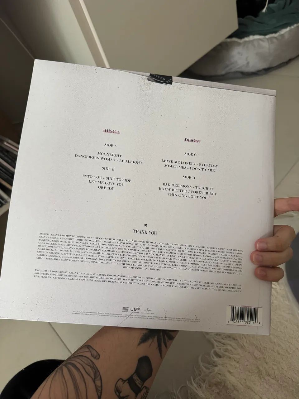 VINIL DANGEROUS WOMAN DUPLO - Foto 4