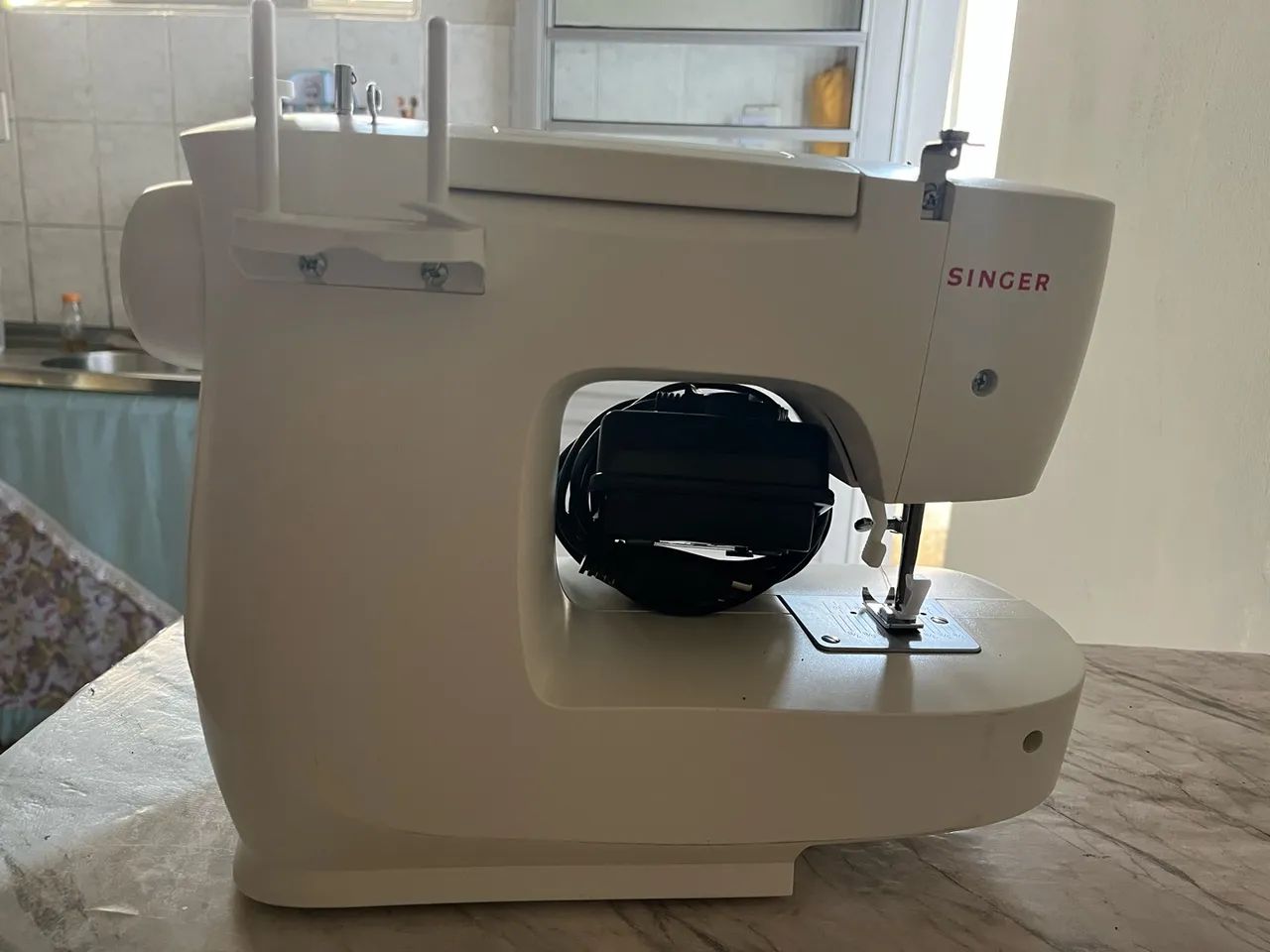 Máquina de costura  - Foto 4