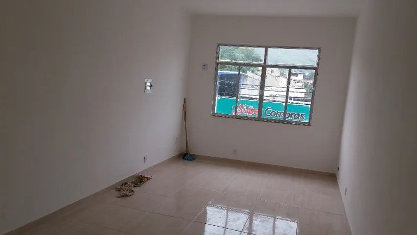 Alugo Sala Comercial em Cascadura - Foto 4