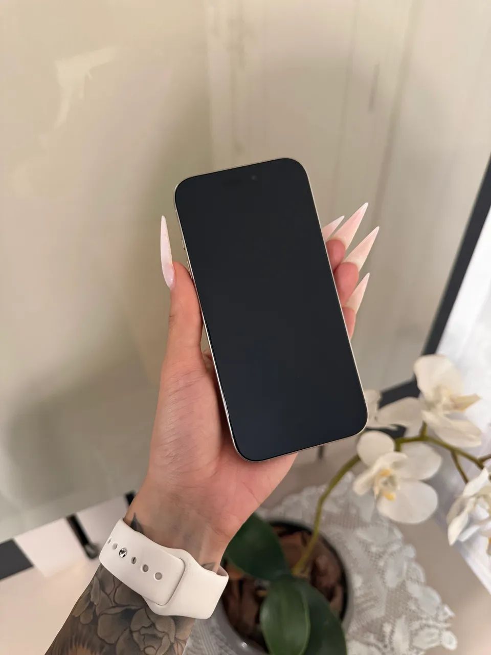 iPhone 16 Pro 256gb Titânio Branco IMPECÁVEL  - Foto 4
