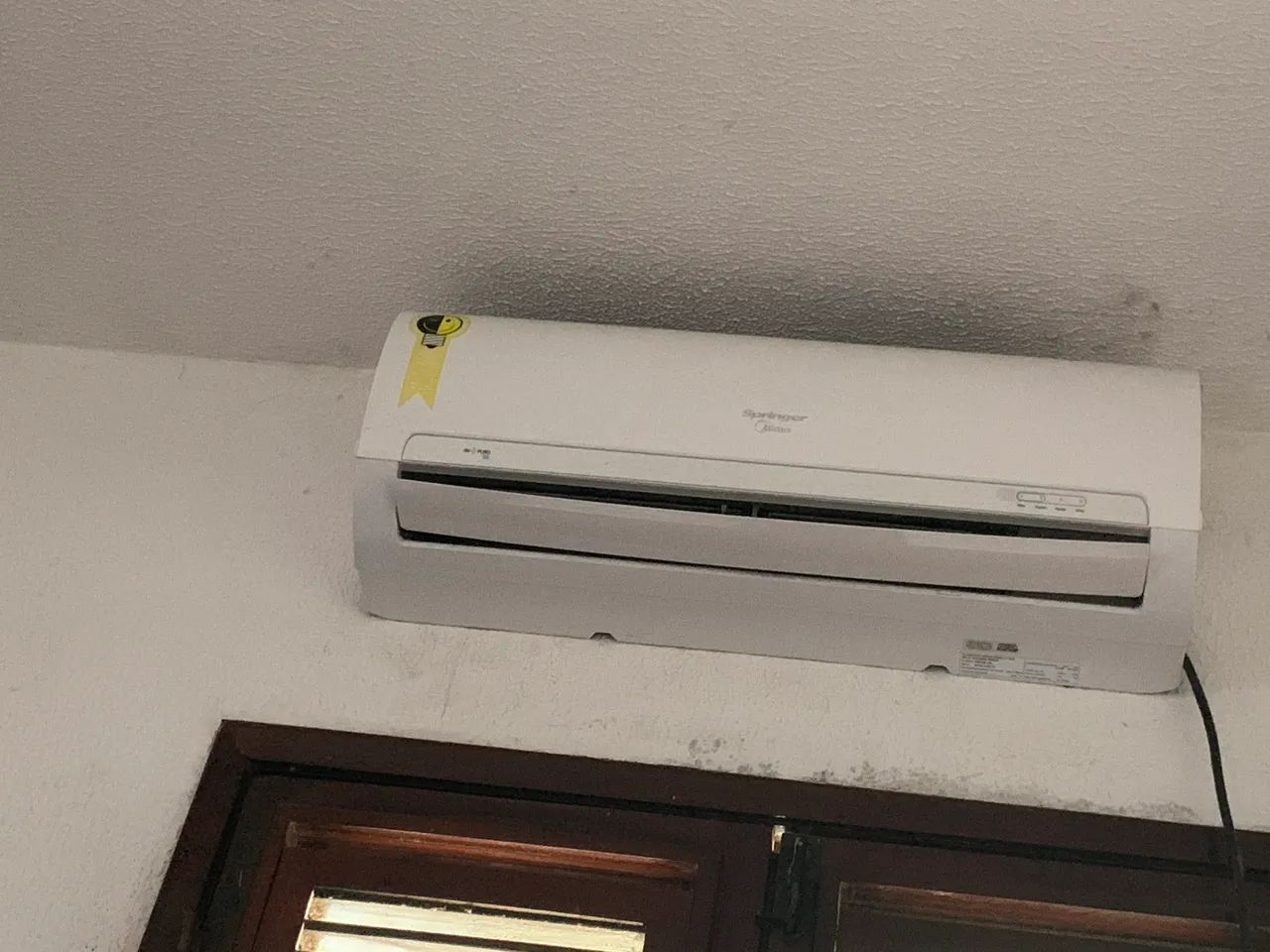 Vendo ar condicionado com defeito 