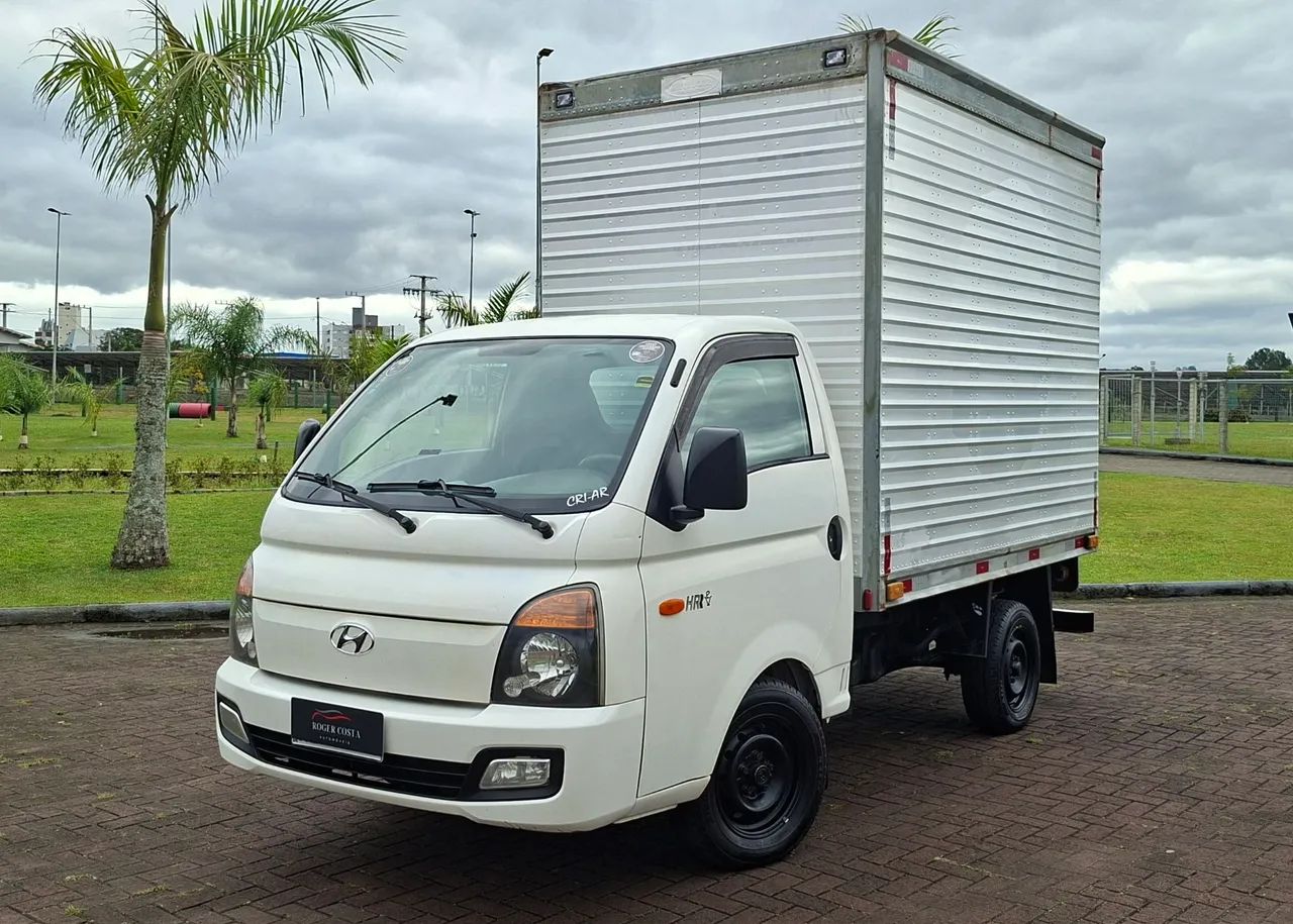 Hyundai Hr HR 2.5 TCI Diesel (RS/RD) 2013