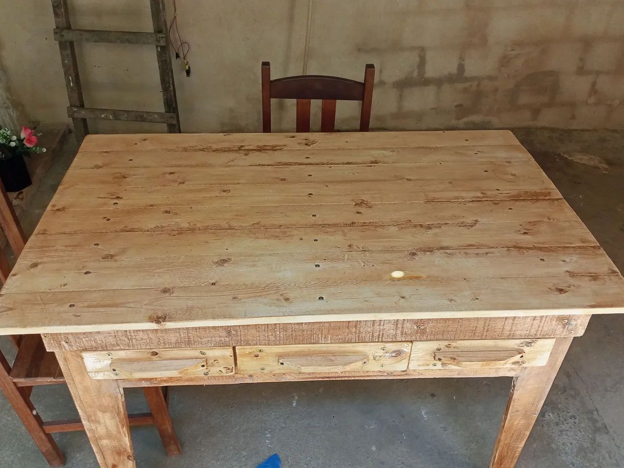 Mesa Rústica de Madeira Maciça. Linda e Resistente - Foto 5