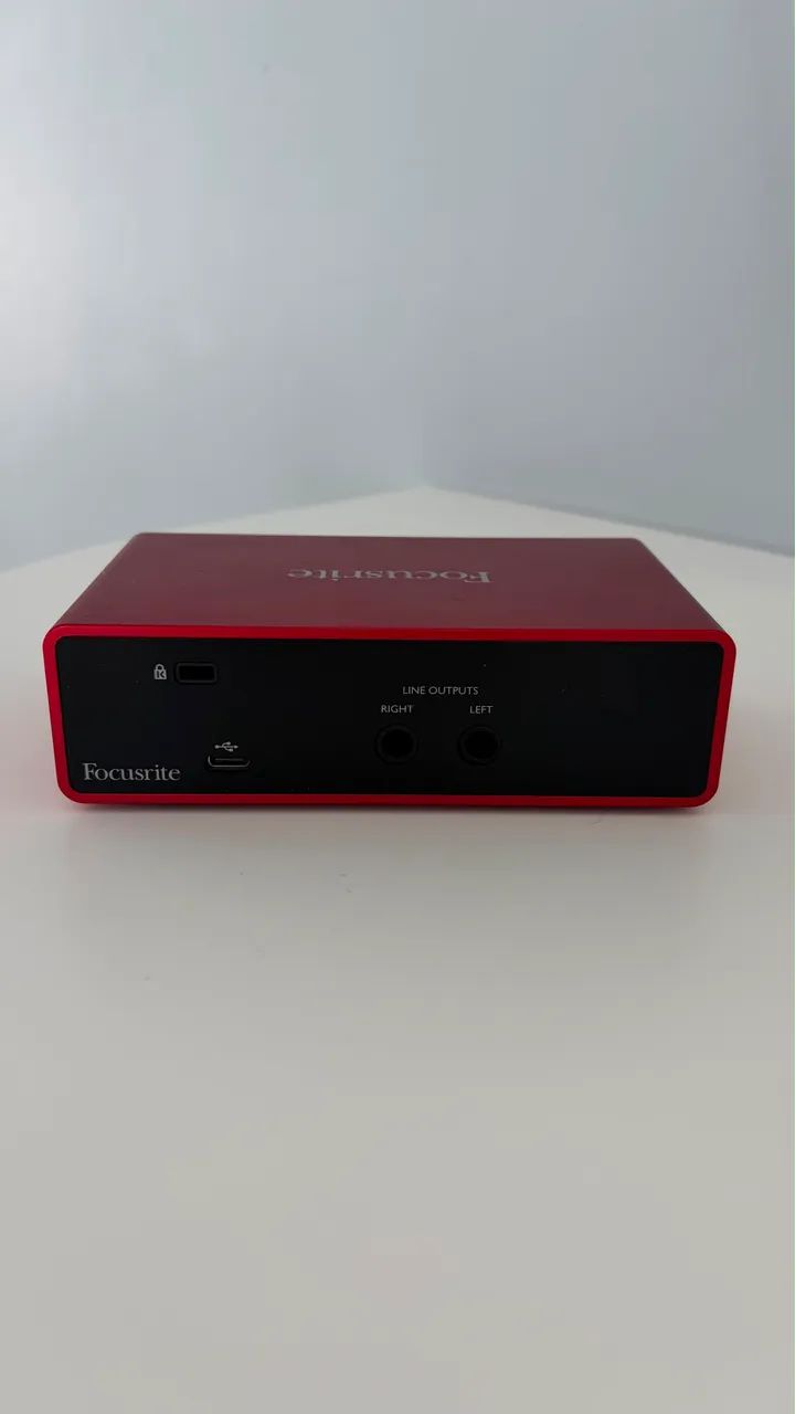Interface de Audio Focusrite Scarlett Solo 3rd Gen - Foto 3