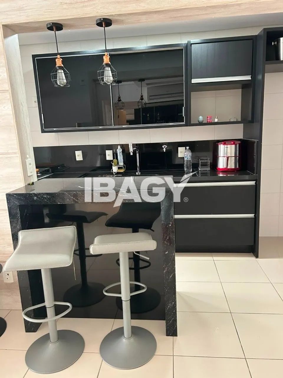 Excelente Apartamento 2 dormitório(s) em Itacorubi - Florianópolis - Foto 3