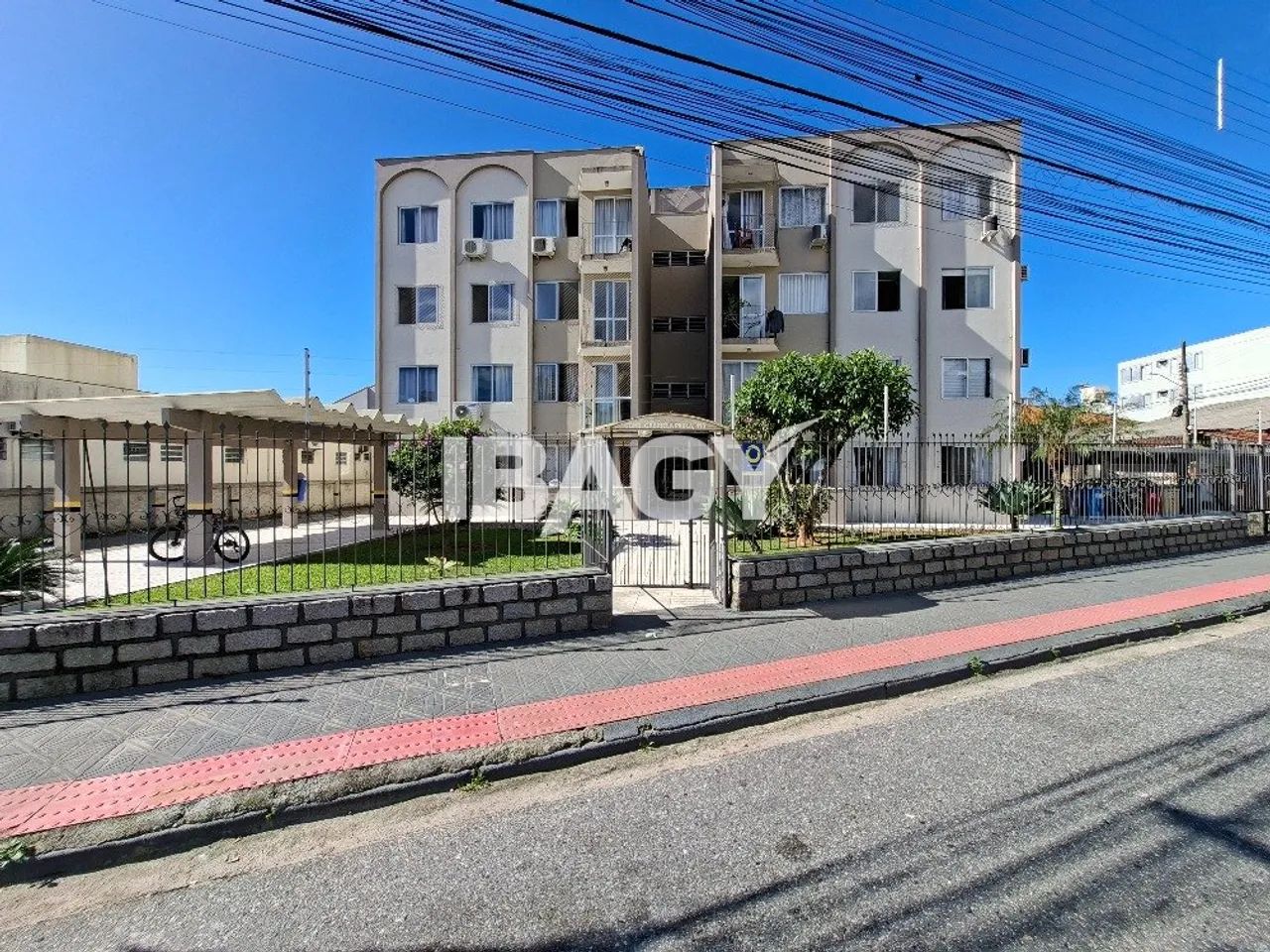 Excelente Apartamento 3 dormitório(s) em Canto - Florianópolis