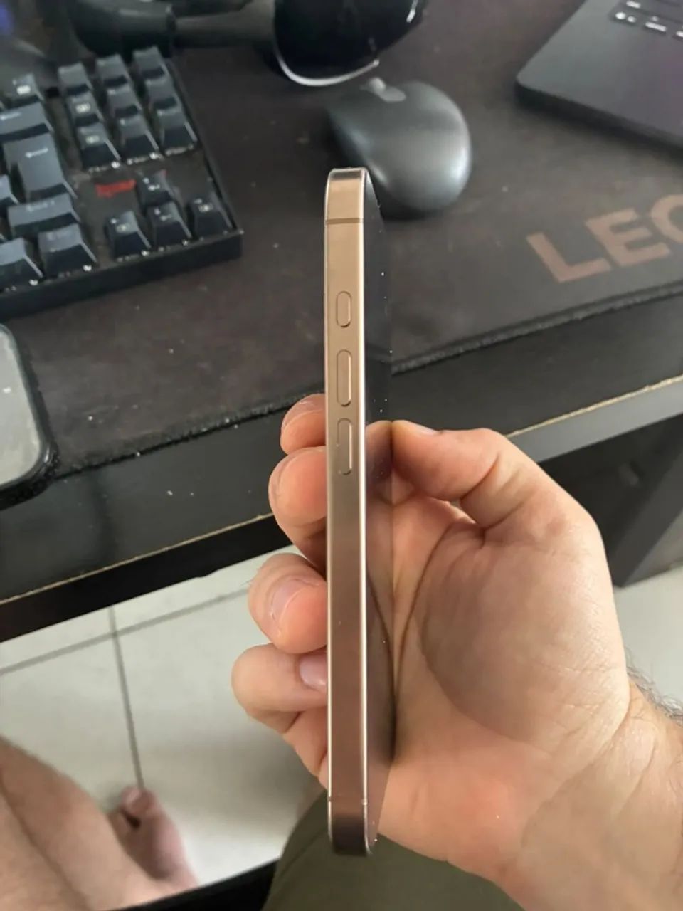 Iphone 16 pro 256gb - Foto 4