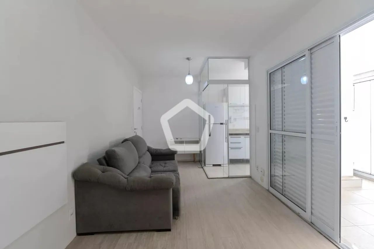 Apartamento charmoso em Bela Vista com janelas amplas e boa iluminação