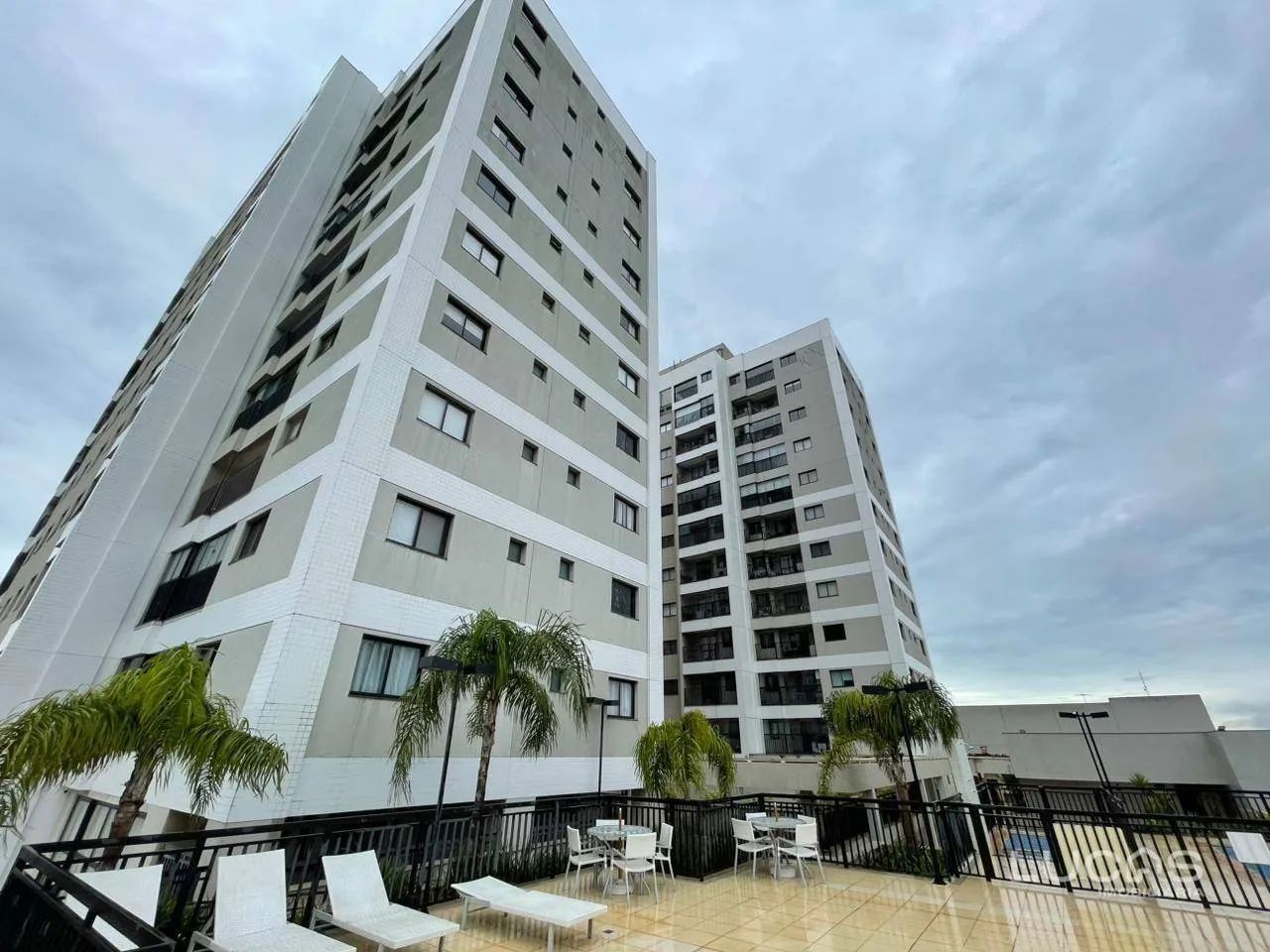 Apartamento com 1 dormitório para alugar, 51 m² por R$ 3.196,89/mês - Taguatinga Sul - Tag