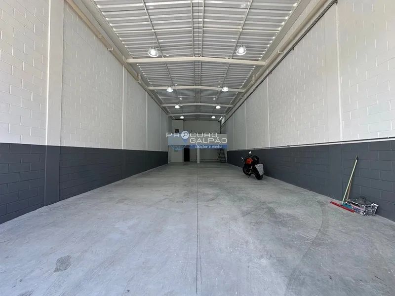 Galpão para Alugar | 260 m² | Rudge Ramos - São Bernardo do Campo