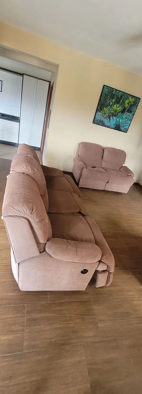 Sofá marca recliners elétrico 3 lugares super confortável  - Foto 2