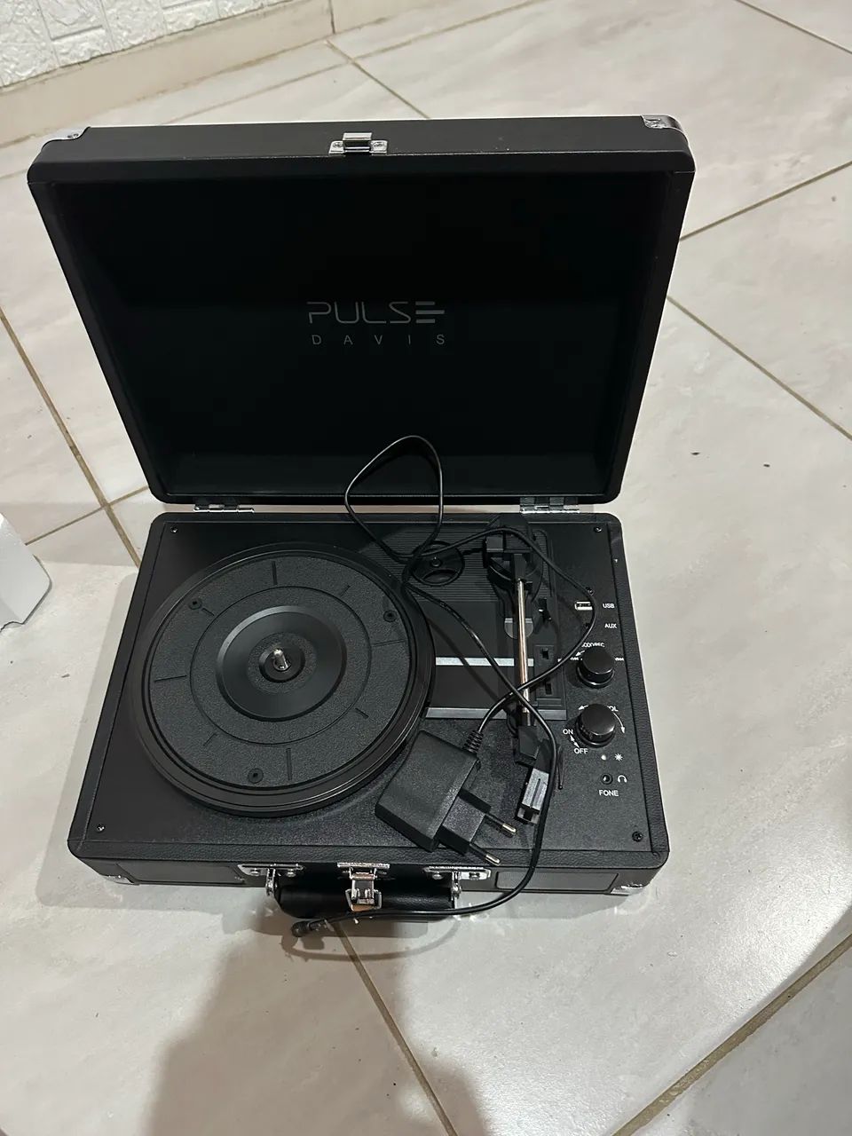 Vendo vitrola pulse sp616
