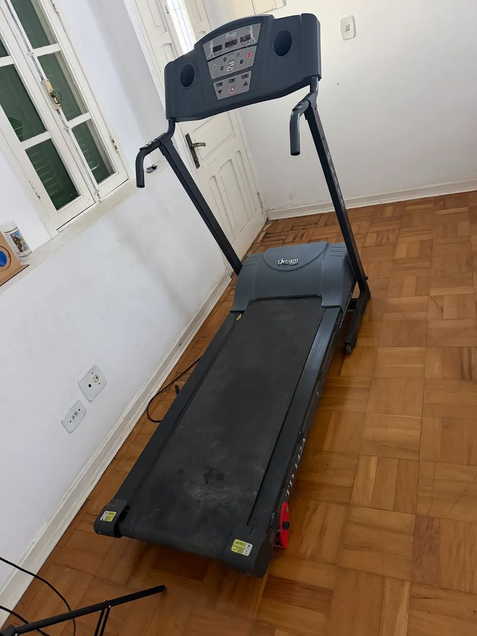 Esteira com defeito