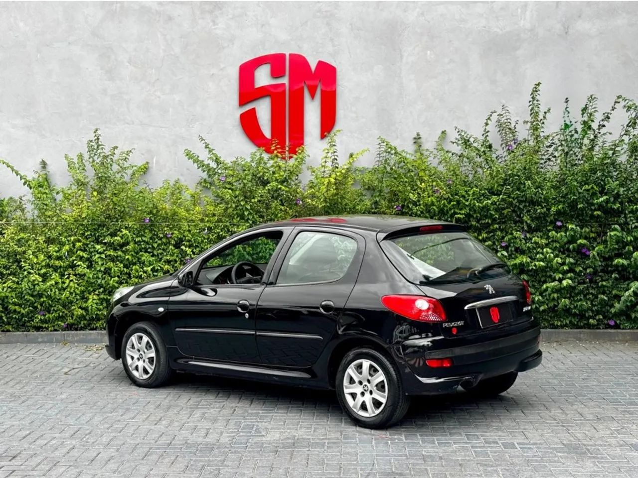 Peugeot 207 XR 1.4 Flex 8V 5p, foto 2 de 9