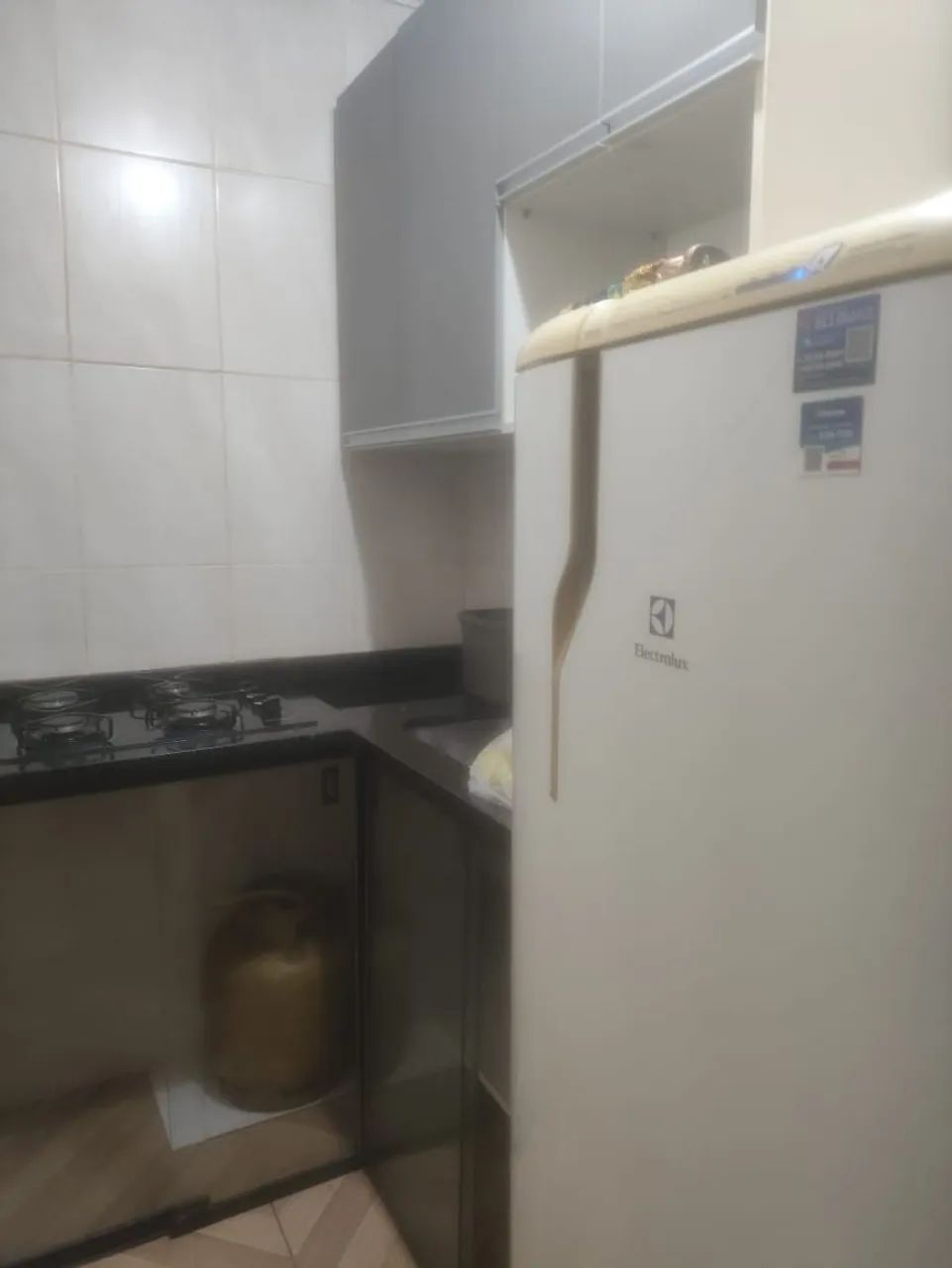 KITNET MOBILIADO EM ARAÇAS - Foto 2