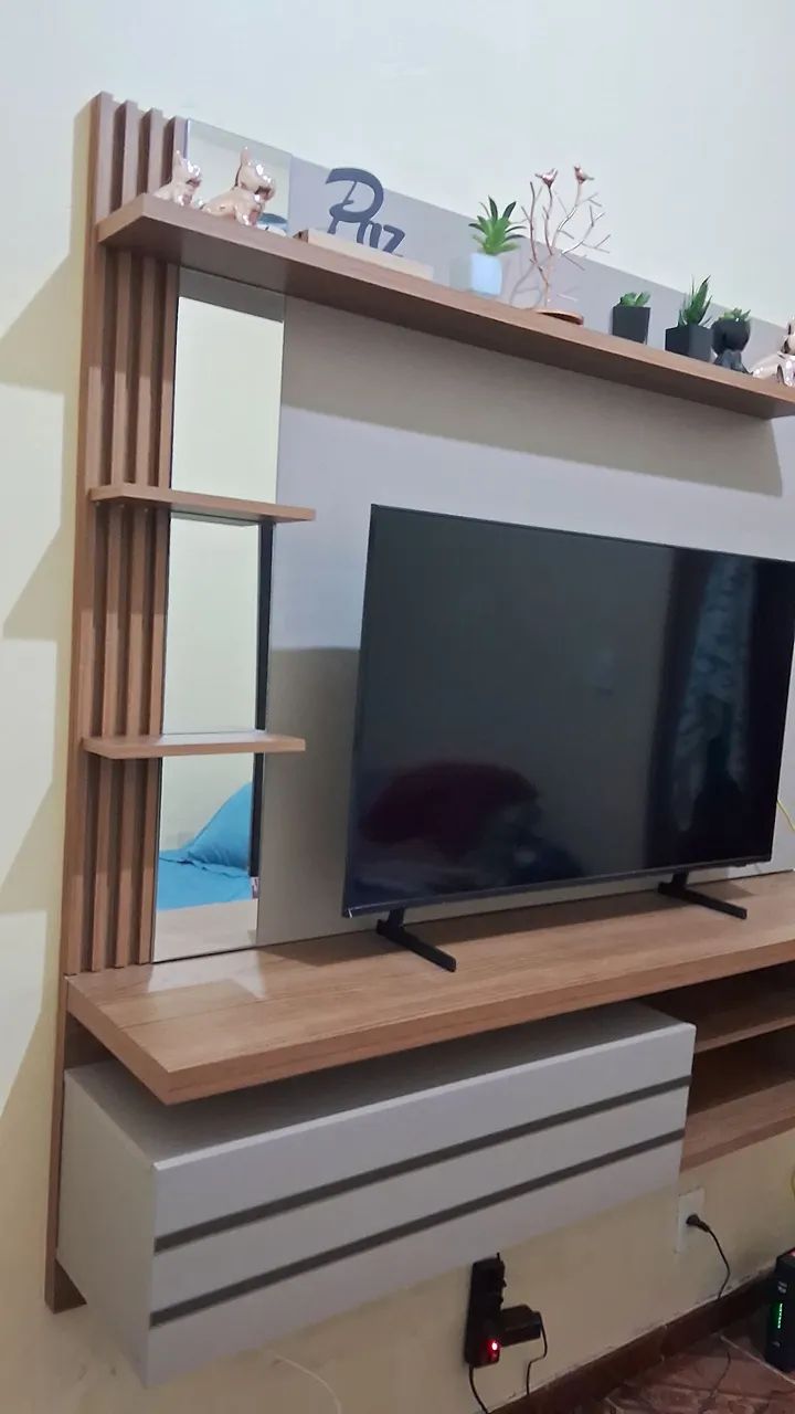 Painel de tv suspenso.  - Foto 4