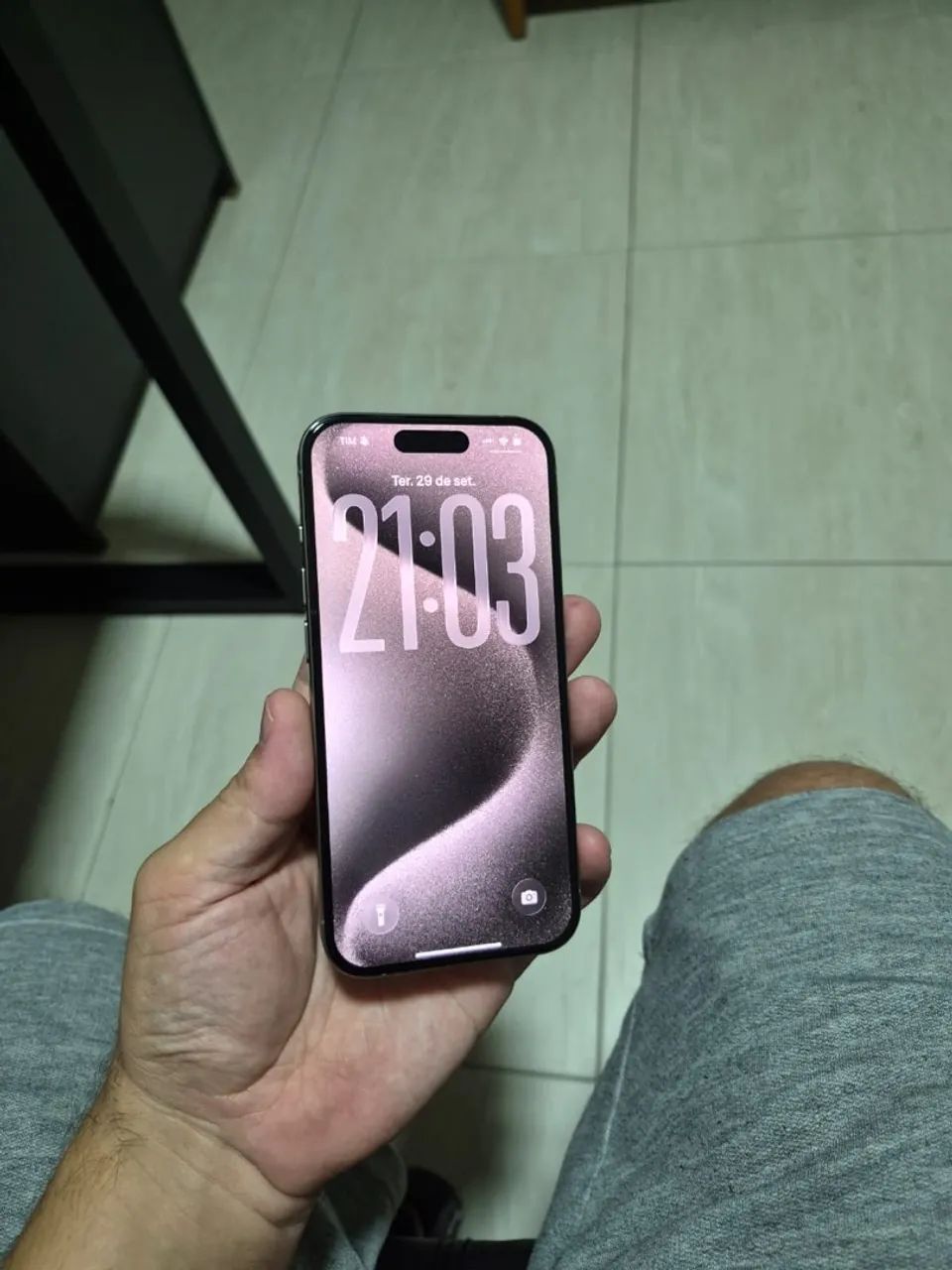 iPhone 15 pro  - Foto 2