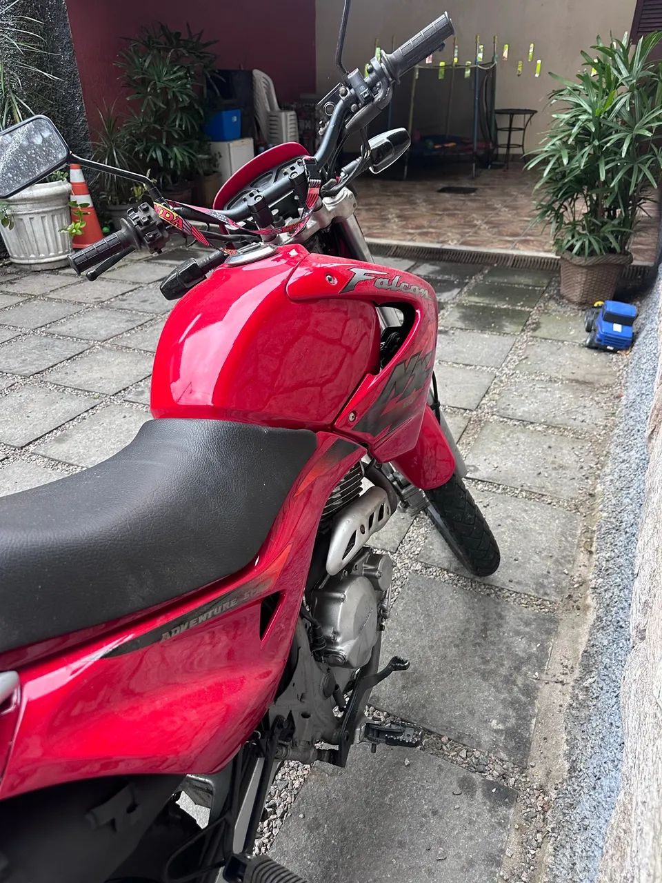 Falcon 400cc - Foto 3