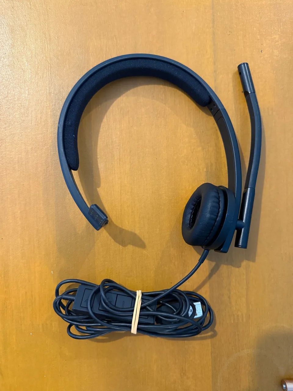 Headset Logitech H390 USB com microfone
