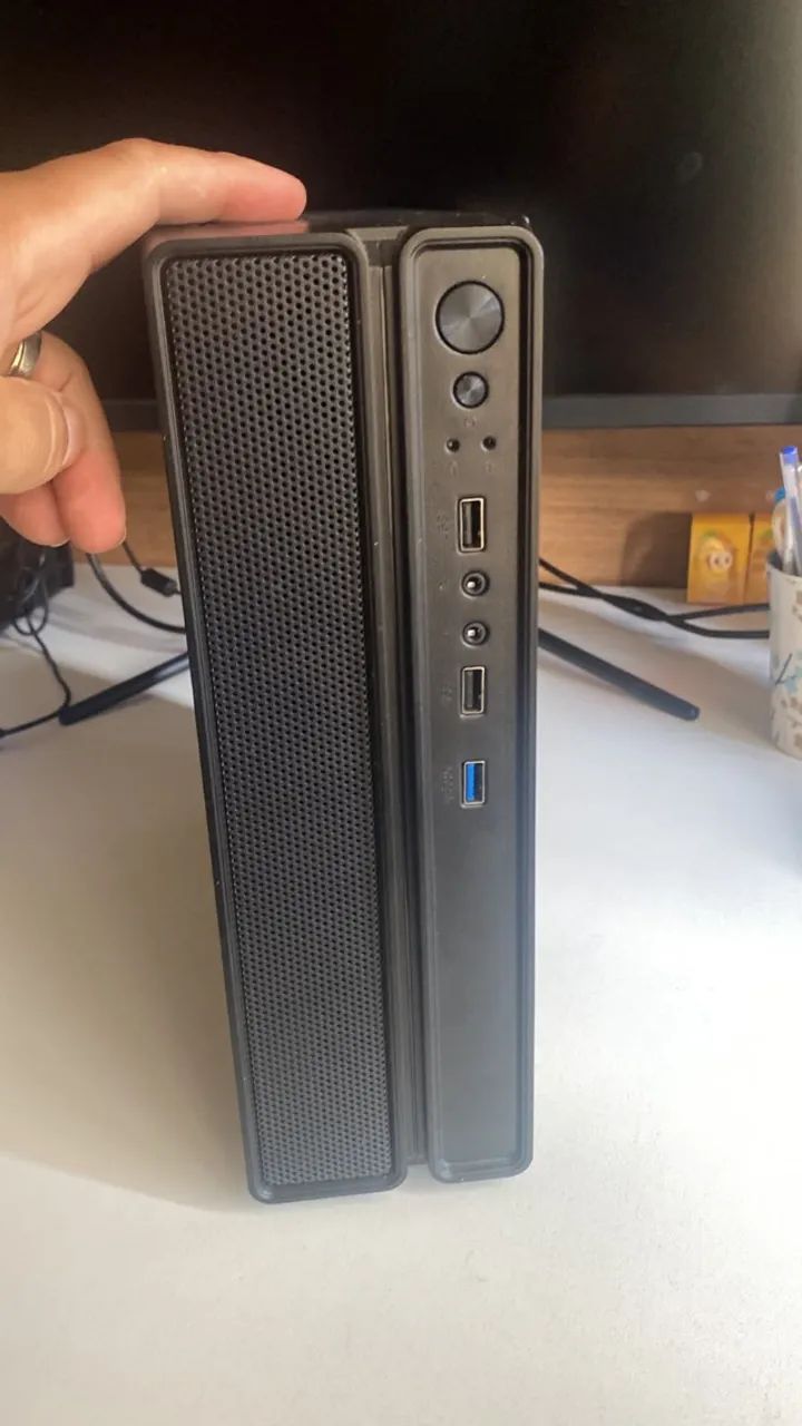 PC Mini ITX - Super Compacto [Ryzen 5 com placa de vídeo LP] - Foto 2