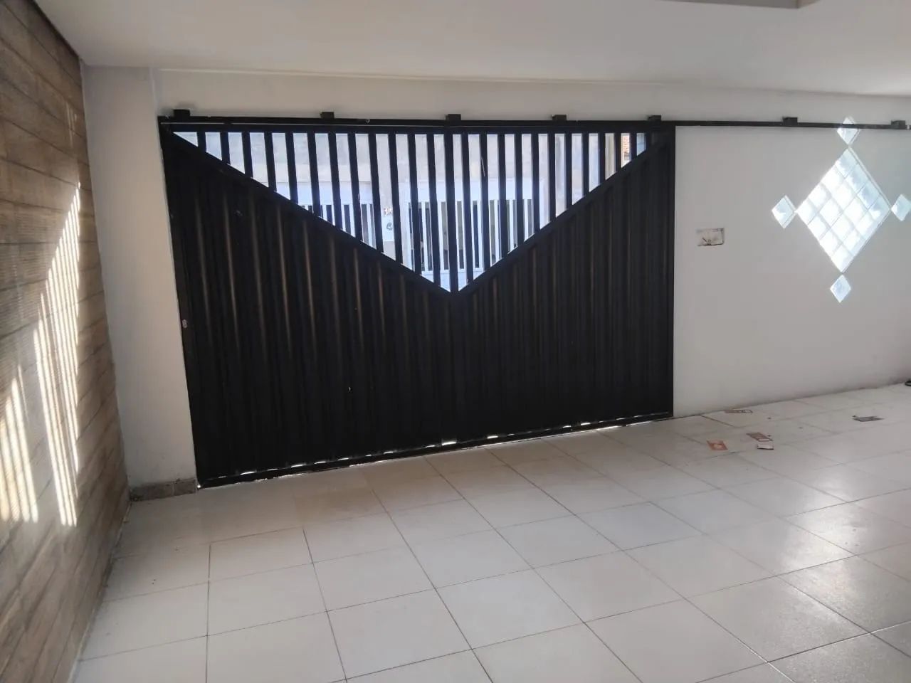 Casa na Rua Emília Anchieta Santos - Foto 4