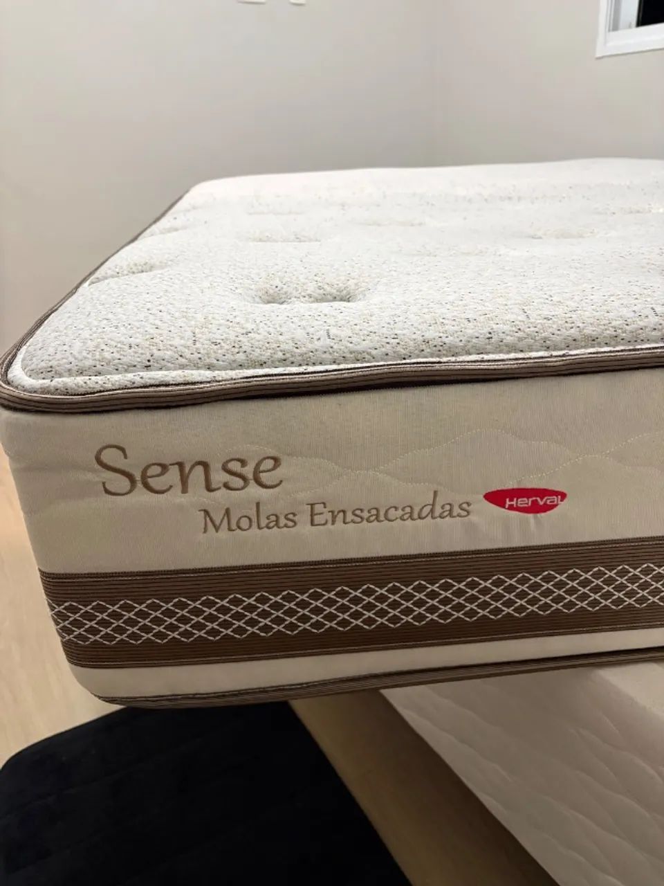 Cama - base e colchão  - Foto 4