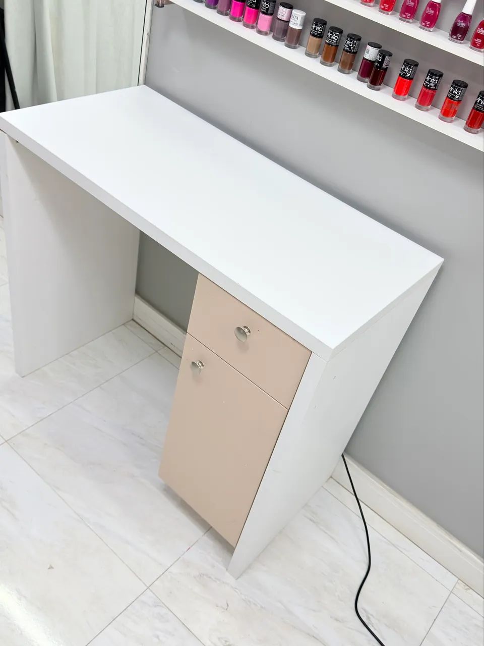 Mesa de manicure  - Foto 2