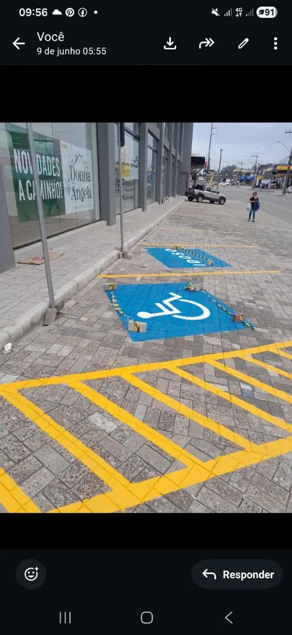 Demarcação de estacionamento 