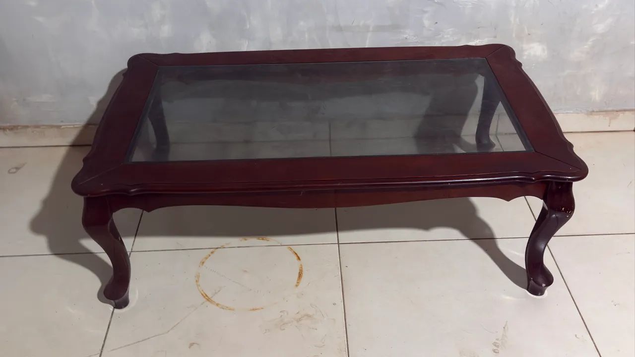 Mesa de Centro em Madeira Maciça com Tampo de Vidro - Foto 3