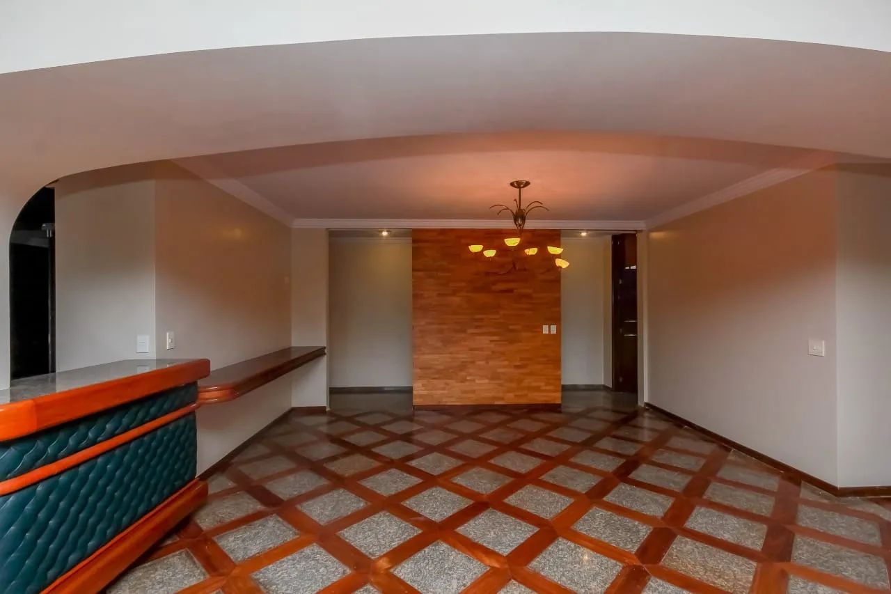 Apartamento 551m² para aluguel no Setor Oeste - Edifico Taina