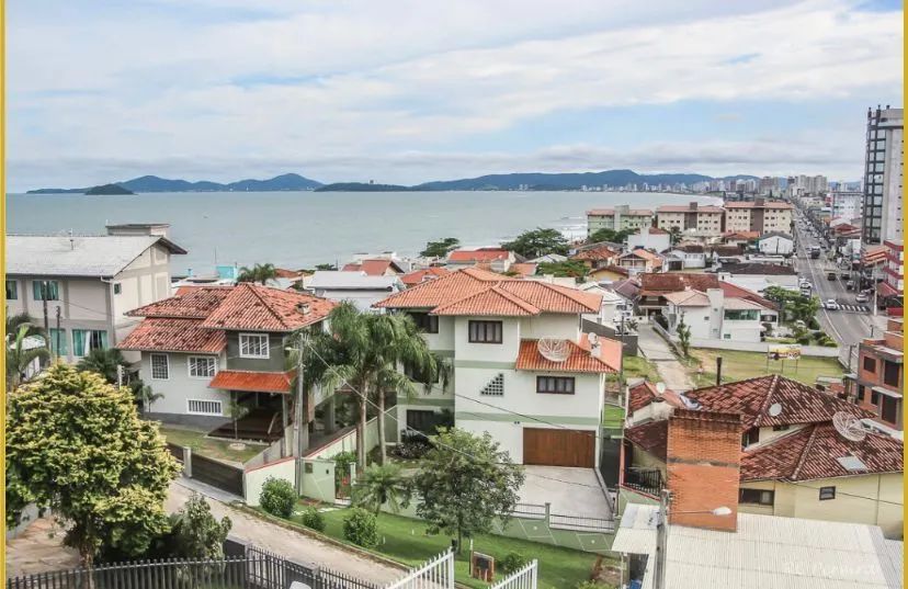 Triplex com 4 quartos em Itajuba - Barra Velha SC - Foto 2