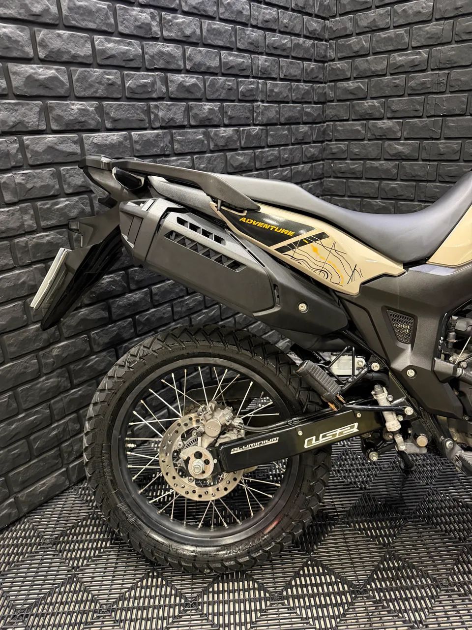 HONDA/ SAHARA 300cc ADV 2025 - Foto 5