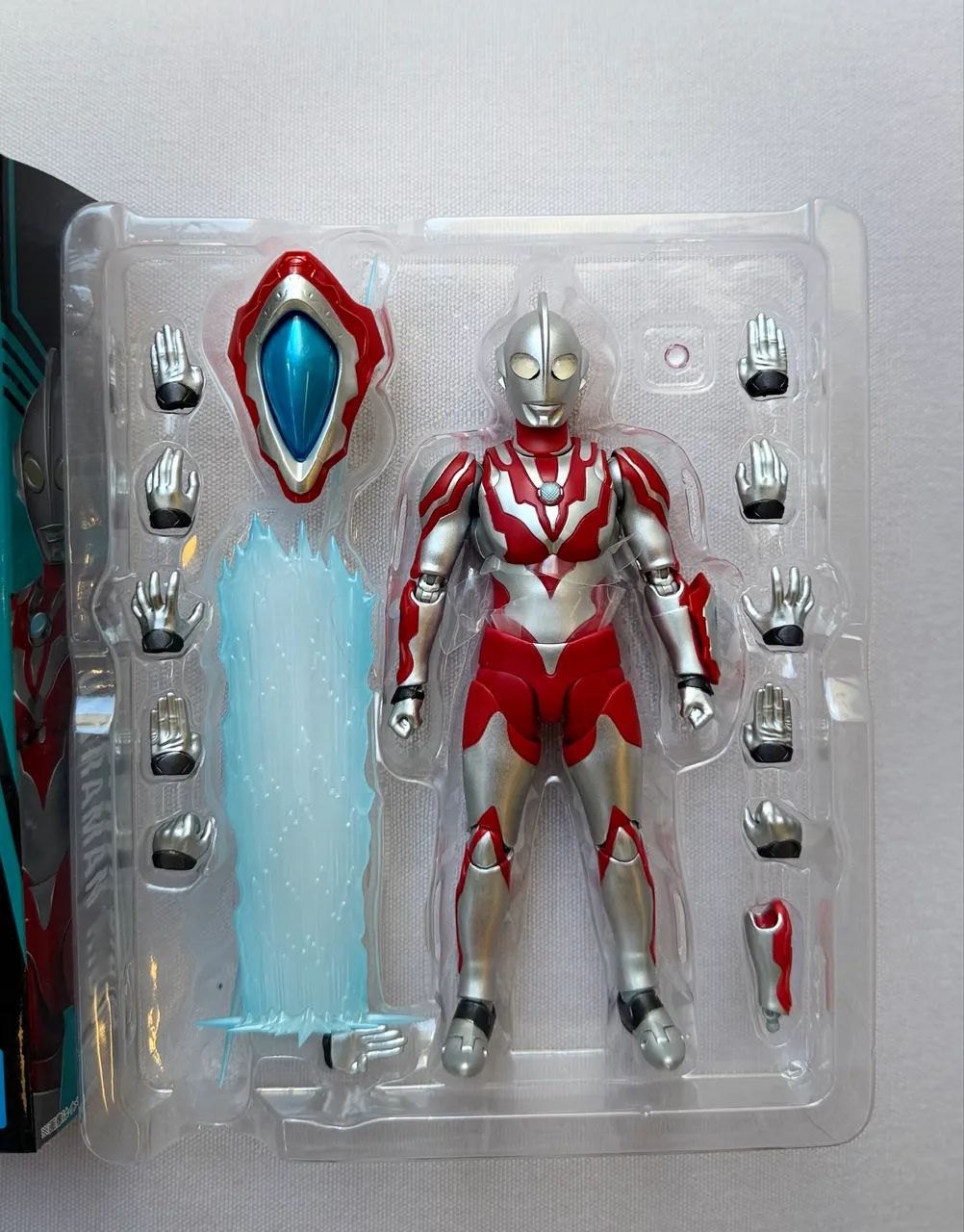 Ultraman RIBUT - Sh Figuarts  - Foto 3