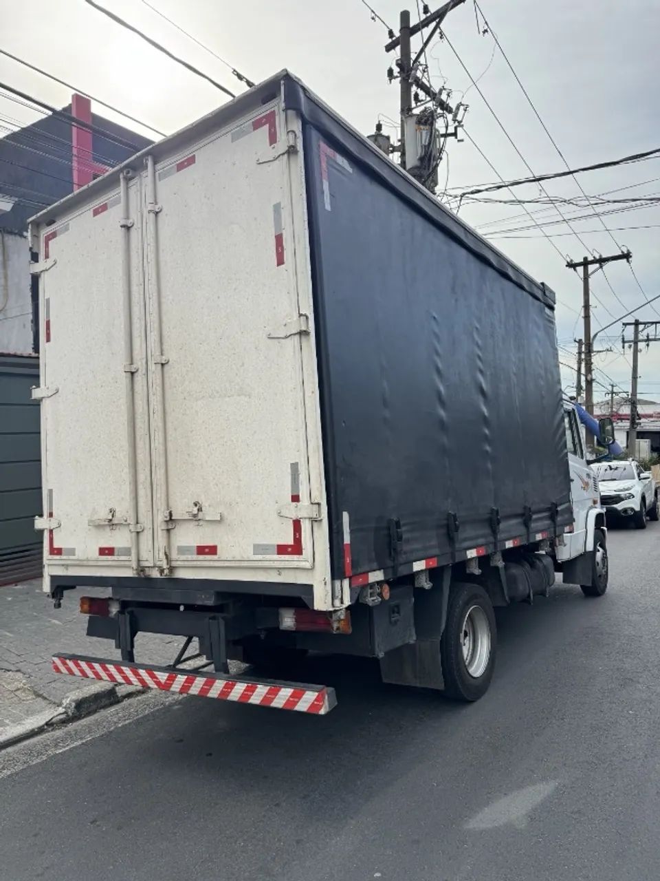  Mercedes-Benz 710 Sider 2012 - Foto 2