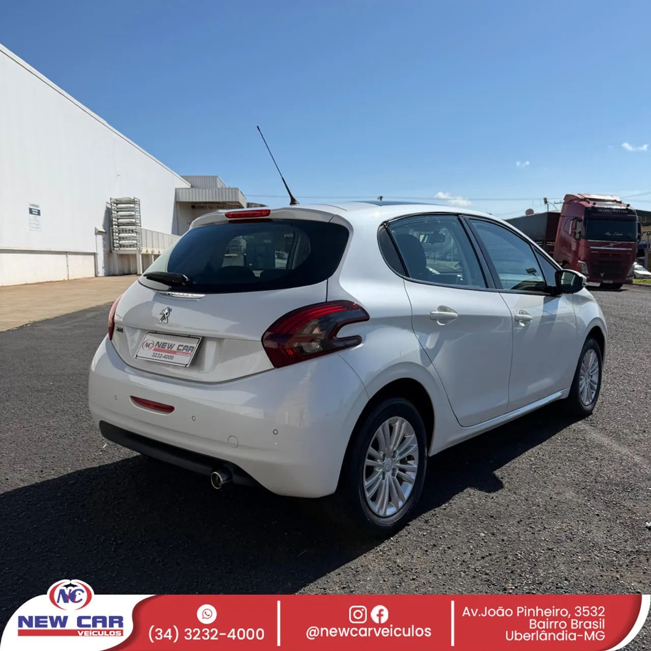 Peugeot 208 2017 - Foto 4