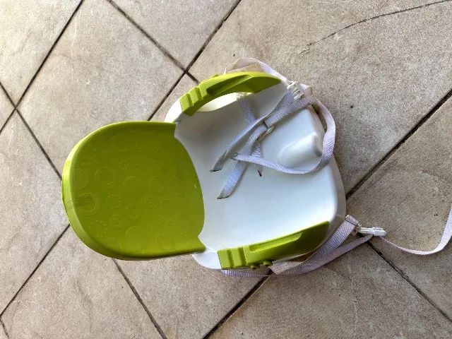 Cadeirinha de alimentação pra bebê - Foto 3