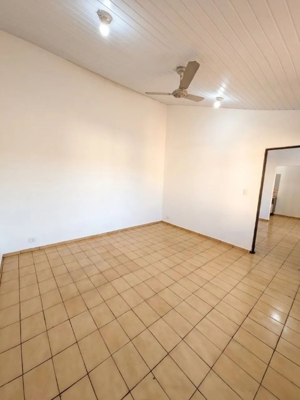Casa para alugar no Jardim Imá com 1 quarto - Foto 2