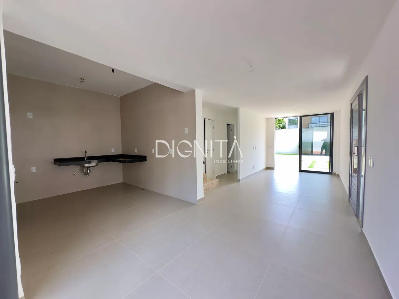 Casa Duplex em Condomínio 4 Suítes Guaribas - Eusébio - Foto 3