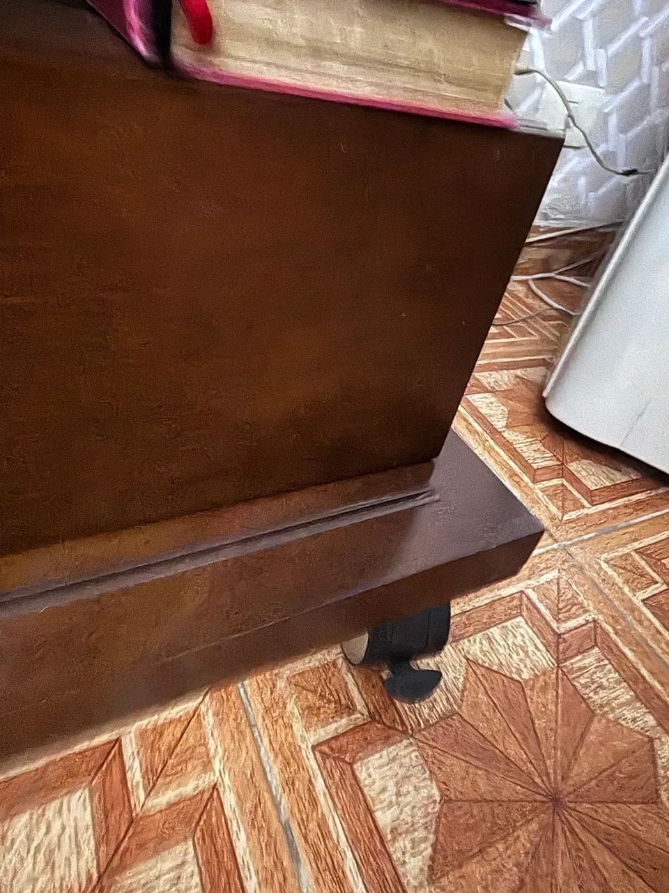Rack para TV / Sala, com gavetas e rodinhas - Foto 5
