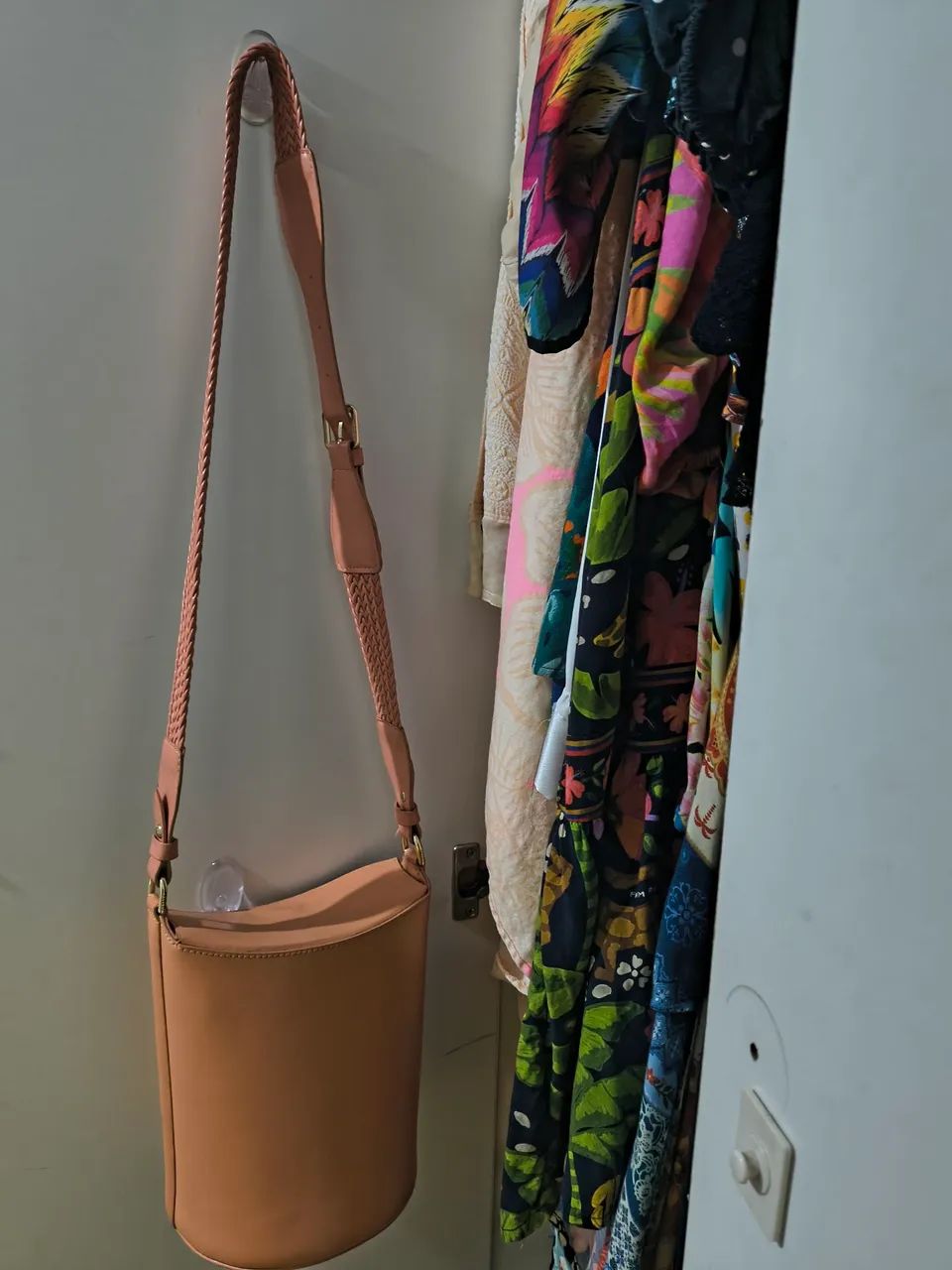Combo roupa e bolsa,marcas Farm,Arezzo, Schultz  - Foto 5