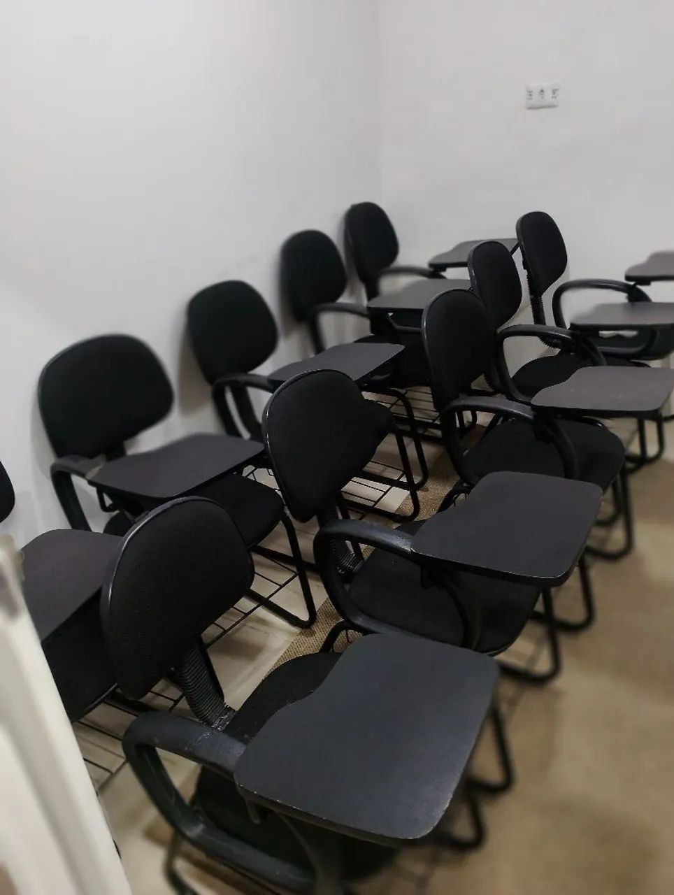 Cadeira de escola 