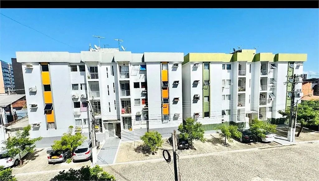 Apartamento 3 Quartos no Edificio Jardim Tropical - Ponta Da Terra